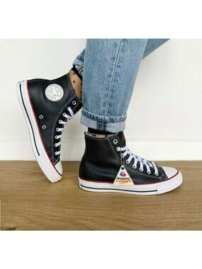 Converse Custom Chuck Taylor Leather Hi Sz 9 Womens shoes Sneakers Black A10933C